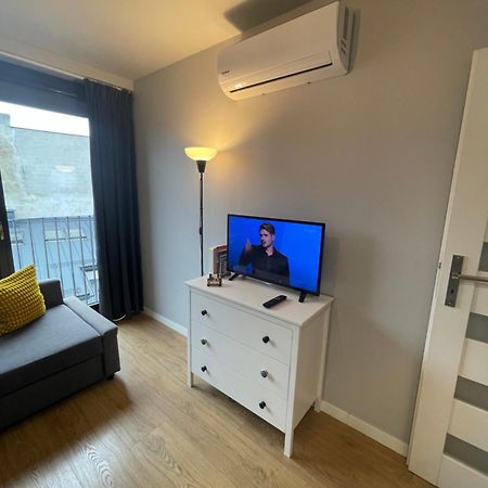 Sunflower Apartment Old Town Krakau Buitenkant foto